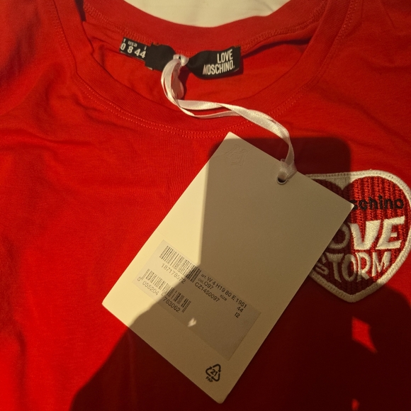 Love Moschino Red T-Shirt - Picture 4 of 4
